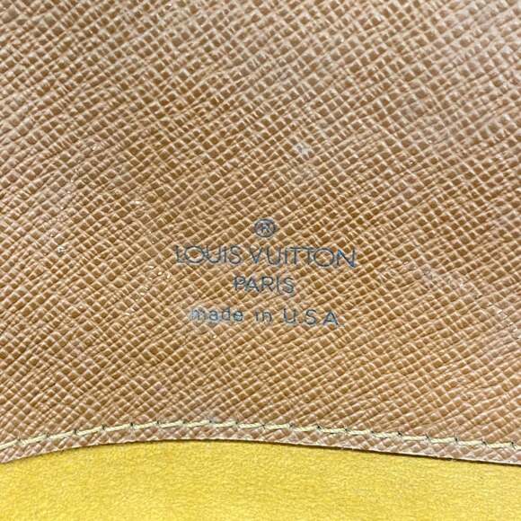 LOUIS VUITTON Authentic Brown Monogram Shoulder Bag - Picture 5 of 12